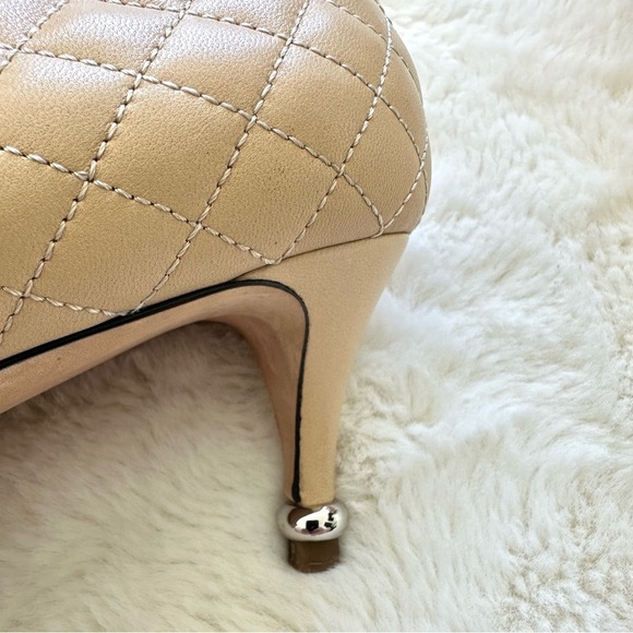 CHANEL women heel shoes size 39 EU Authentic Retail 1250$ - Picture 6 of 11